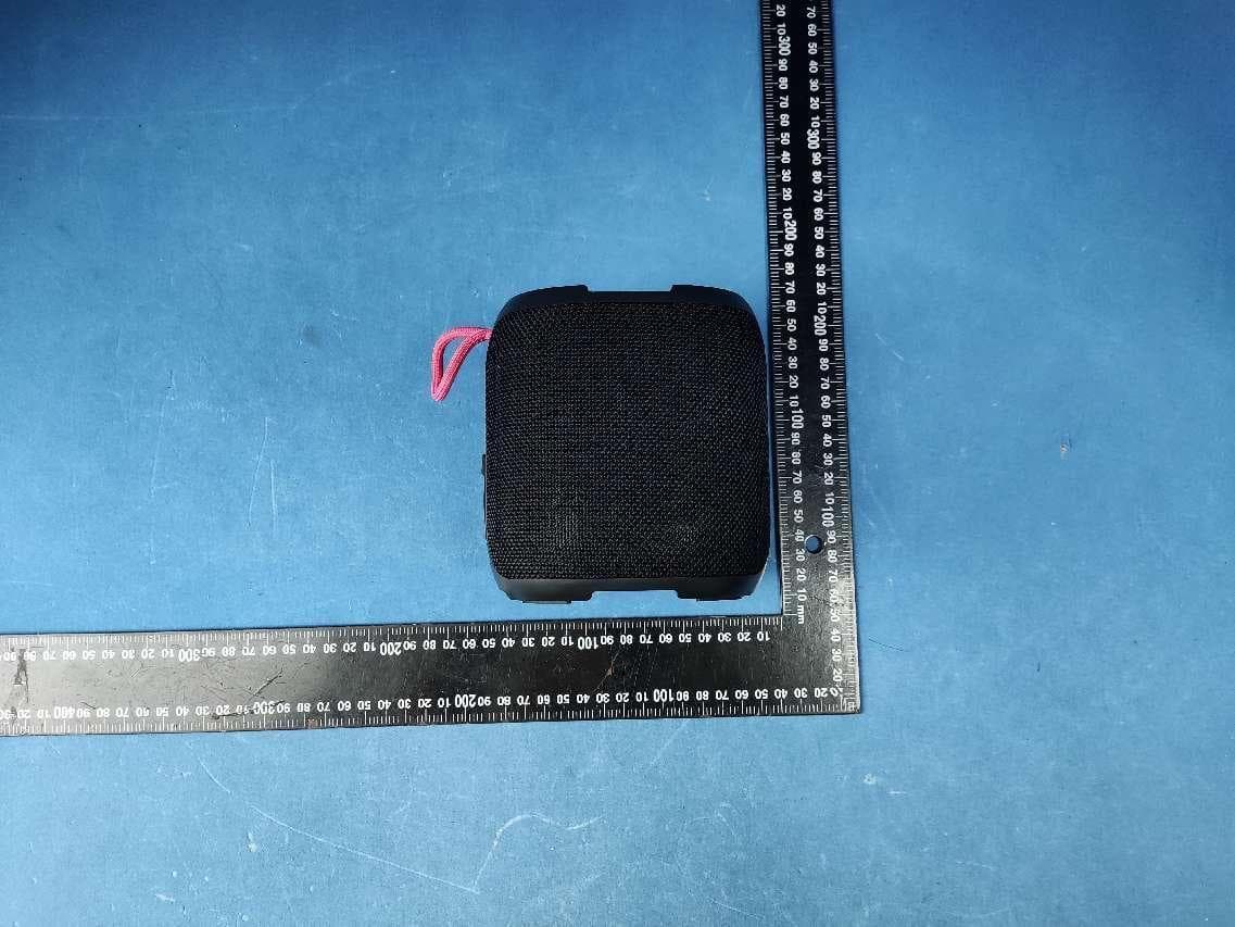 Wireless speaker - FCC ID 2A5TA-K50 - Shenzhen Zhengyun Technology Co., LTD (2)