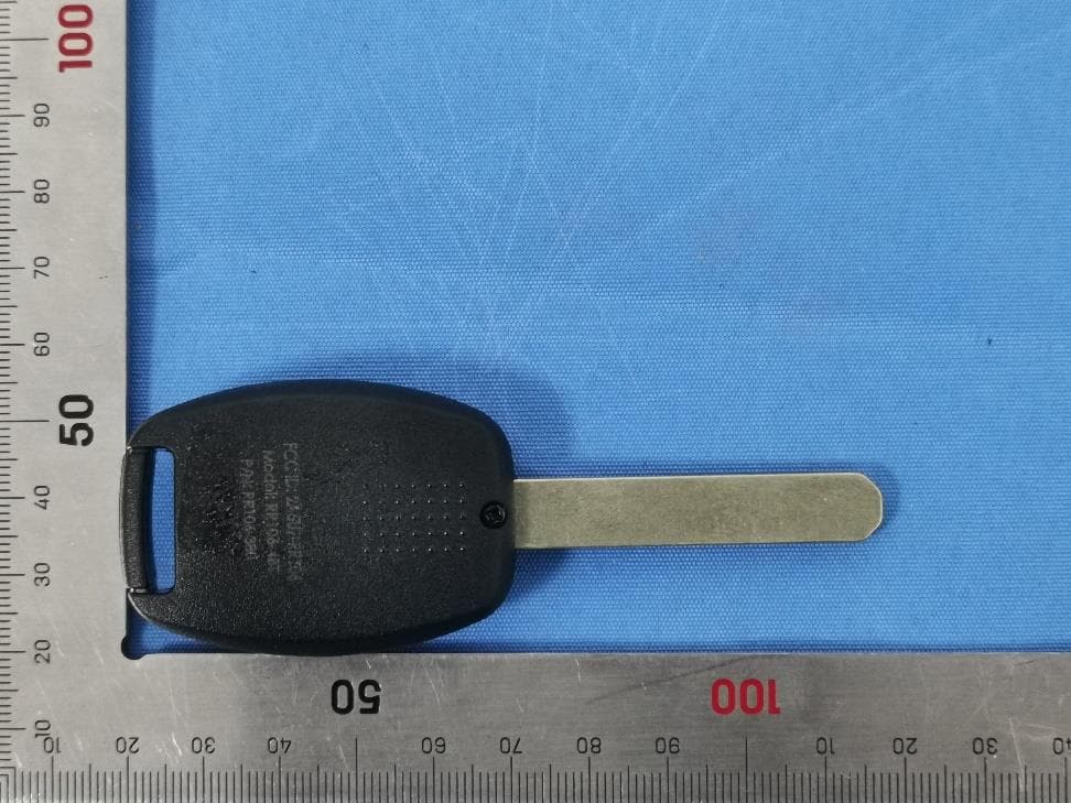 Remote Control - FCC ID 2A5U7-RR106 - 1320 International, LLC (5)