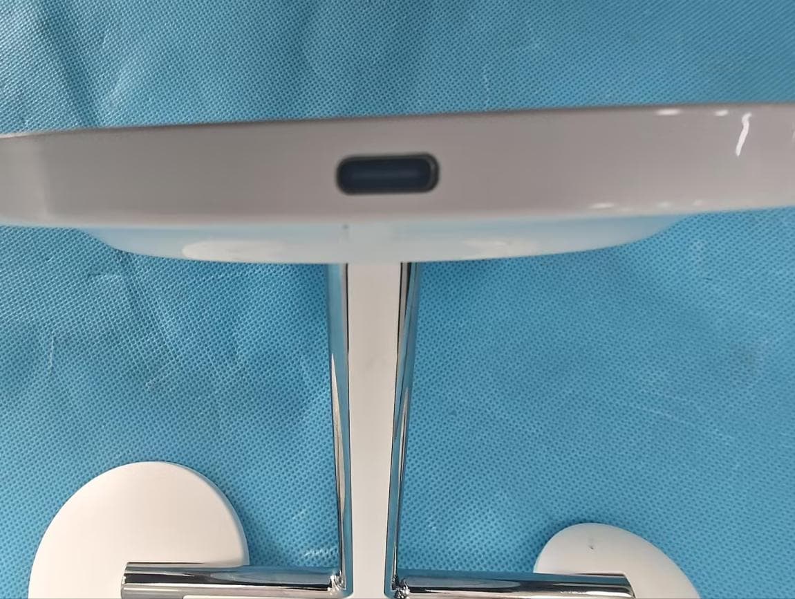 3-In-1 Wireless Charger - FCC ID 2A5YG-D10A - Shenzhen Midason Technology Co.,Ltd (2)