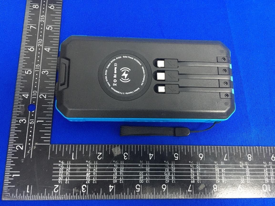 Portable Solar Charger - FCC ID 2A5Z9-DN49 - Shenzhen Xindeneng Technology Co., Ltd.
