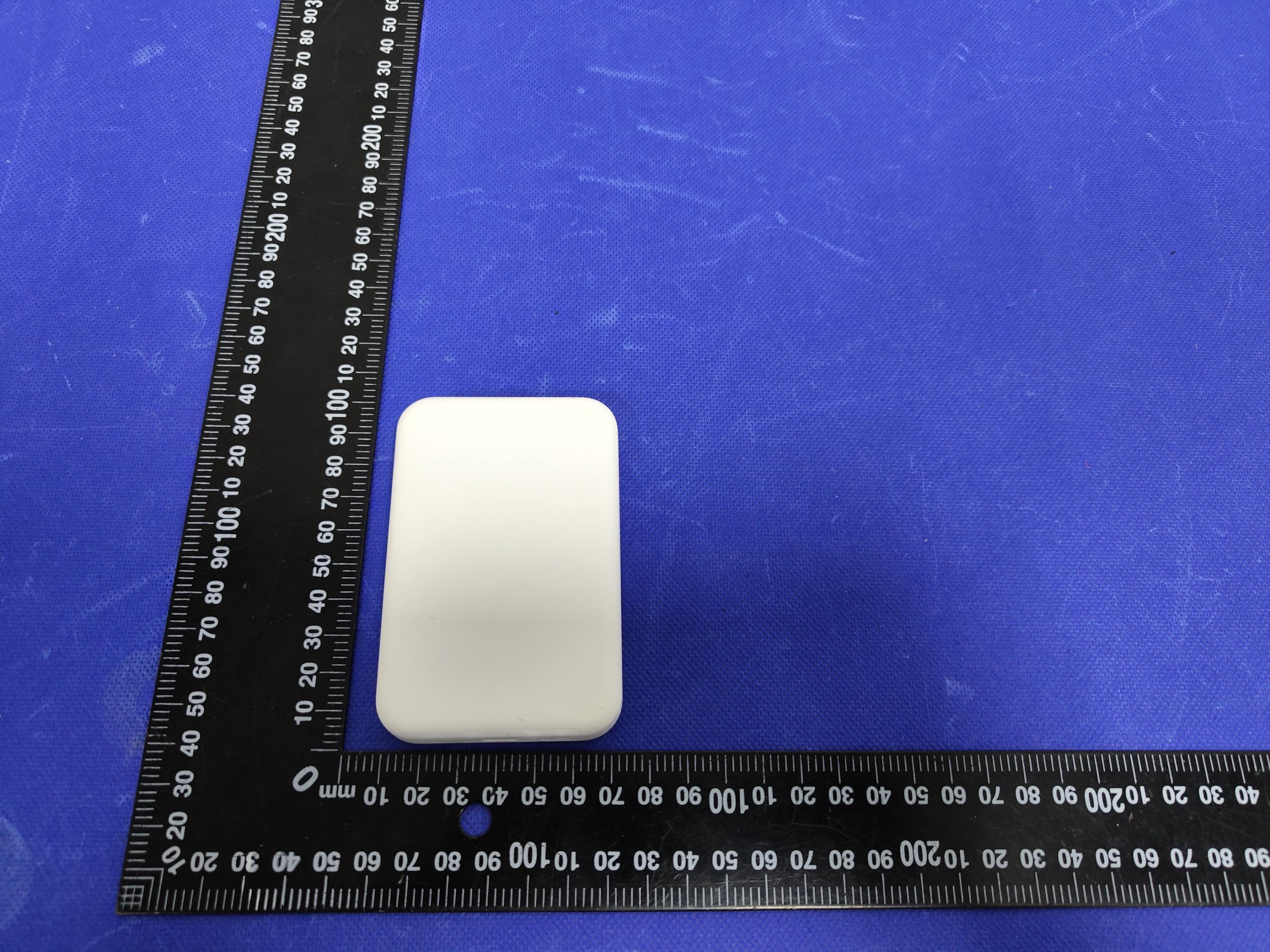 Magnetic Wireless Power Bank - FCC ID 2A5ZM-W05 - CYD Electronics (Shenzhen) Co., Ltd (2)