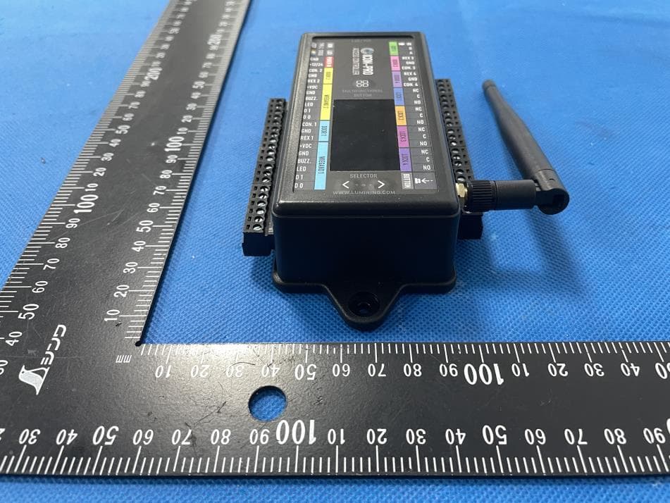ACCESS CONTROLLER WITH WIRELESS GATEWAY - FCC ID 2A5ZP-ICON - Lumiring Inc (4)