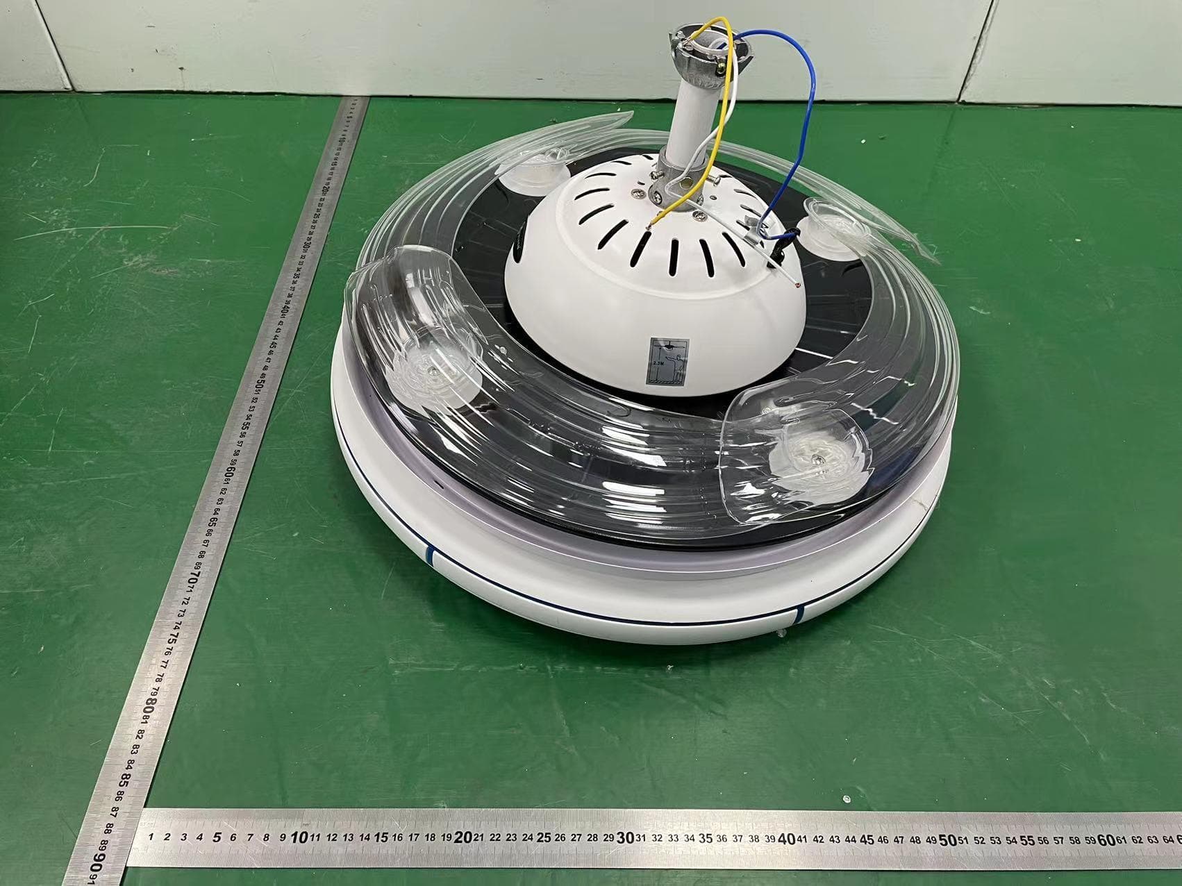 ceiling fan light - FCC ID 2A5ZW-2048 - ZHONGSHAN GUZHEN YESHENG LIGHTING FACTORY (2)
