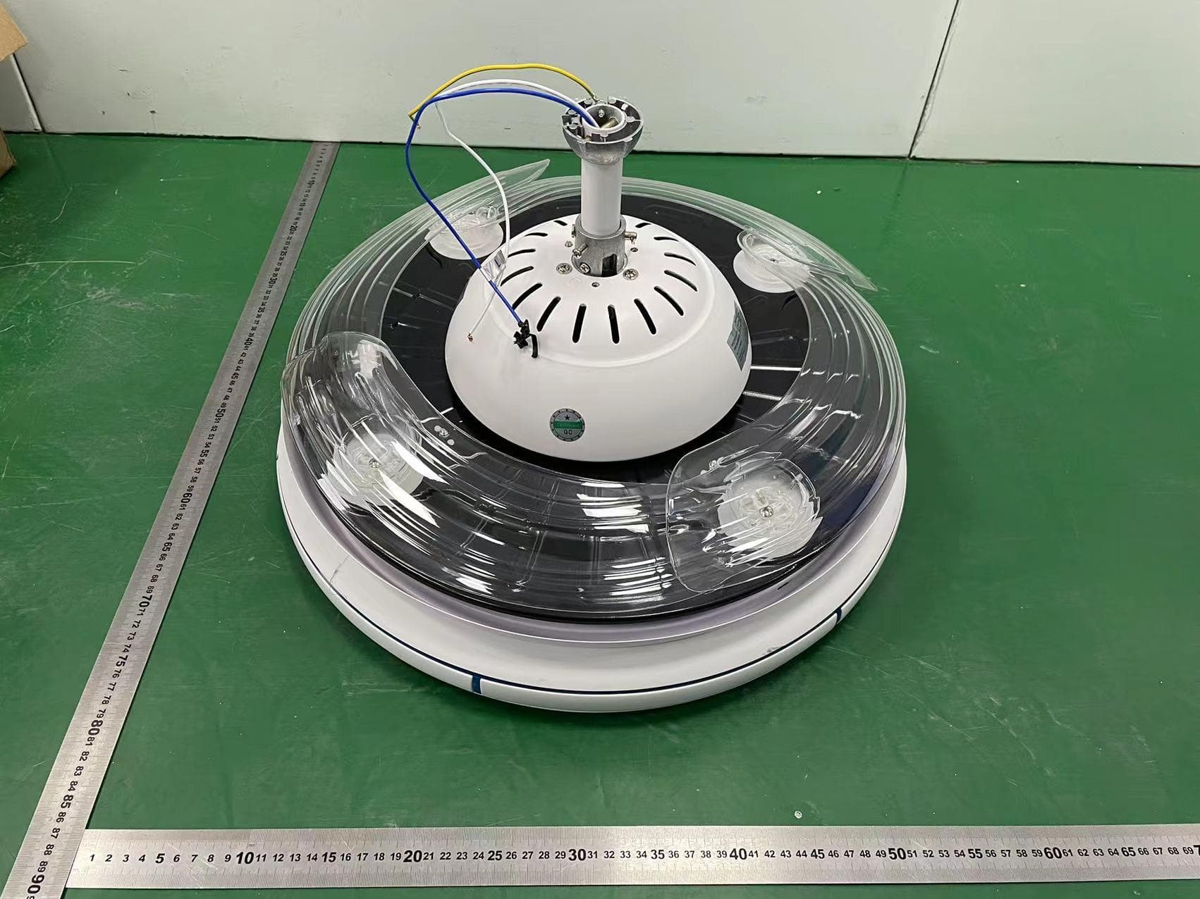 ceiling fan light - FCC ID 2A5ZW-2048 - ZHONGSHAN GUZHEN YESHENG LIGHTING FACTORY (3)