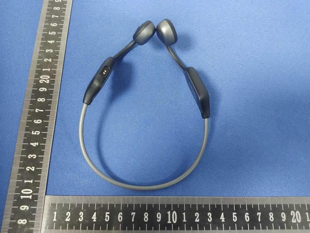 Bone Conduction Wireless Headphones - FCC ID 2A62Y-R8R9R10 - Shenzhen xingming Technology Co.,ltd (2)