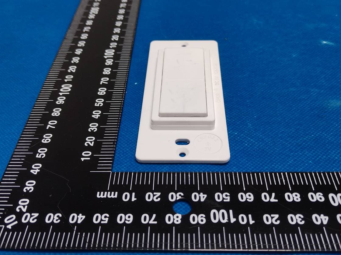 Remote Control Transmitter - FCC ID 2A632-UHRT06C - Ningbo Joinus Win Future Electronic Technology Co., Ltd. (3)