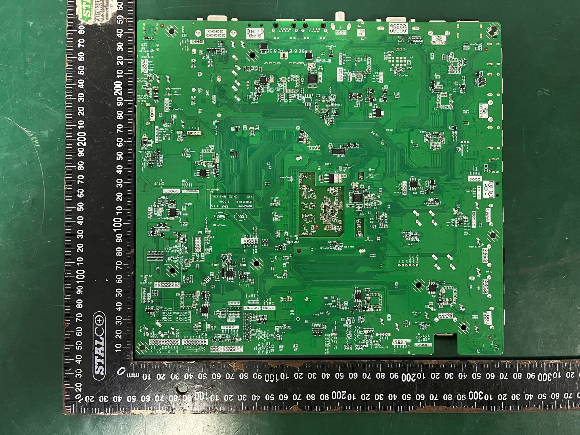 WIFI Module - FCC ID 2A639-AP6575P - AUO Display Plus Corporation (3)