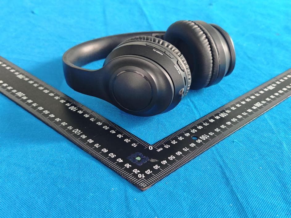 Wireless headphone - FCC ID 2A63XKST-801ANC - Shenzhen Huijinzhicheng Technology Co., Limited (4)