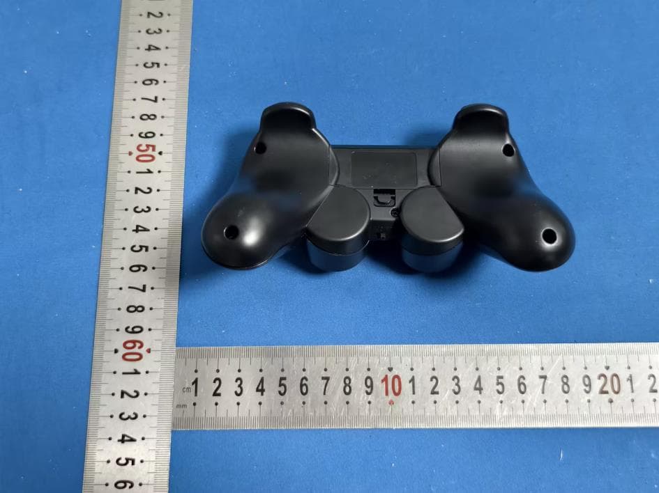 RV Mover Remote Control - FCC ID 2A64E-3500 - QI AUTOMOTIVE CO.,LTD. (2)