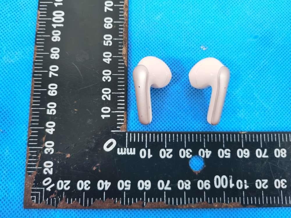 Bluetooth headset - FCC ID 2A65R-FINEBLUE - DONGGUAN JIALAN ELECTRONICS TECHNOLOGY  CO., LTD (2)