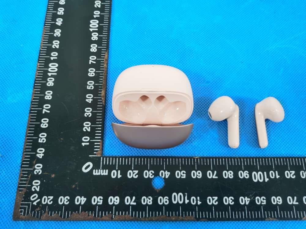 Bluetooth headset - FCC ID 2A65R-FINEBLUE - DONGGUAN JIALAN ELECTRONICS TECHNOLOGY  CO., LTD (3)