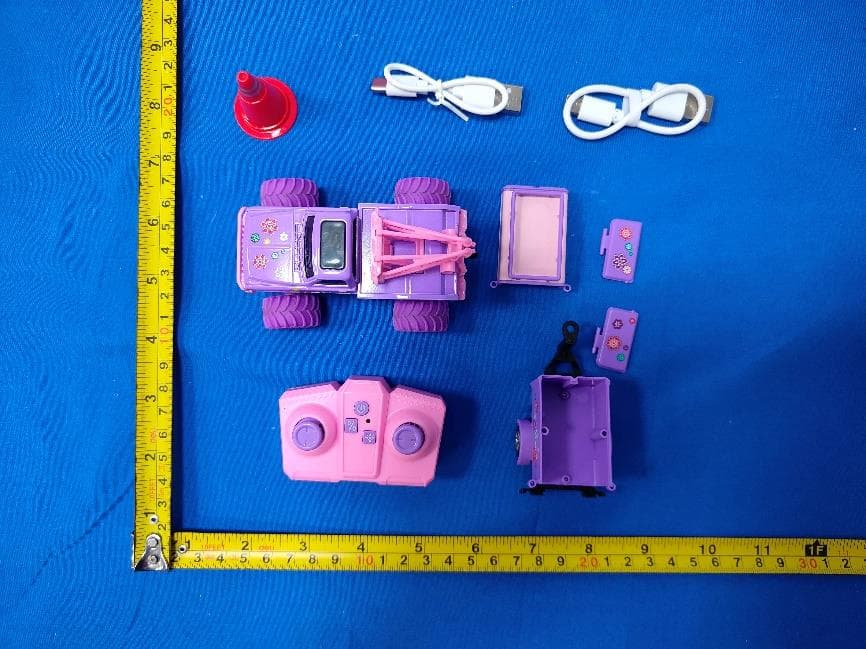 Mini remote control car - FCC ID 2A664-2520T - Shantou Xiaodi Intelligent Technology Co., Ltd (4)