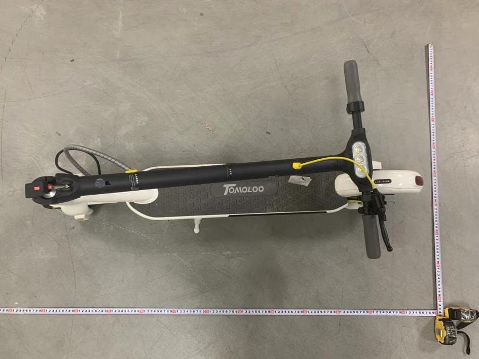 Two Wheels Folding Electric Scooter - FCC ID 2A66A-L1-PRO - ShenZhen Tomoloo Technology Industrial Co., Ltd. (5)