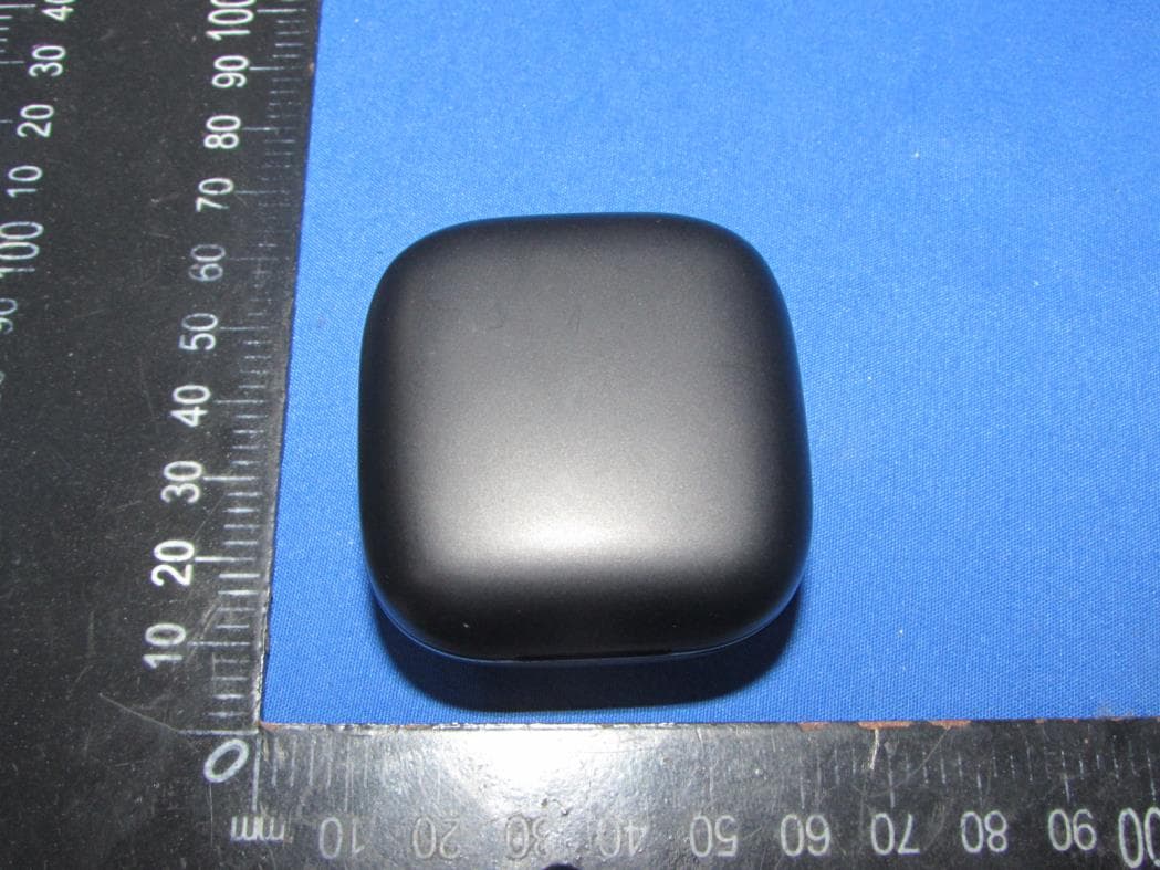 short video remote controller& Self-timer - FCC ID 2A66I-D06 - Shenzhen Lingan Wireless Technology Co., Ltd. (4)