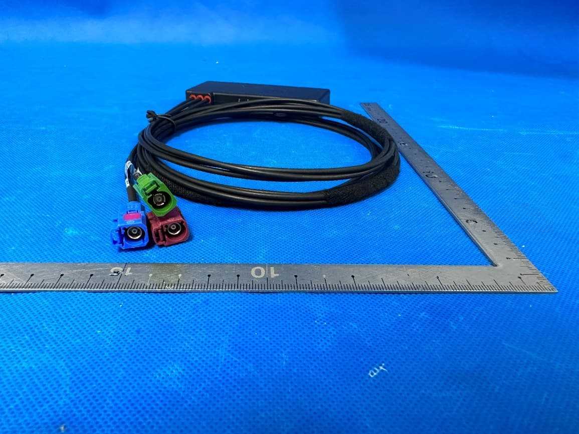 Tele-matic Control Unit - FCC ID 2A673-SRTL-TCU - SiRun (Wuxi) Technology Co., Ltd. (5)