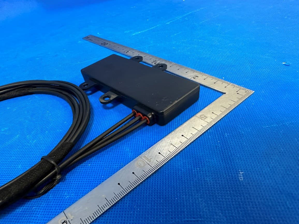 Tele-matic Control Unit - FCC ID 2A673-SRTL-TCU - SiRun (Wuxi) Technology Co., Ltd. (4)