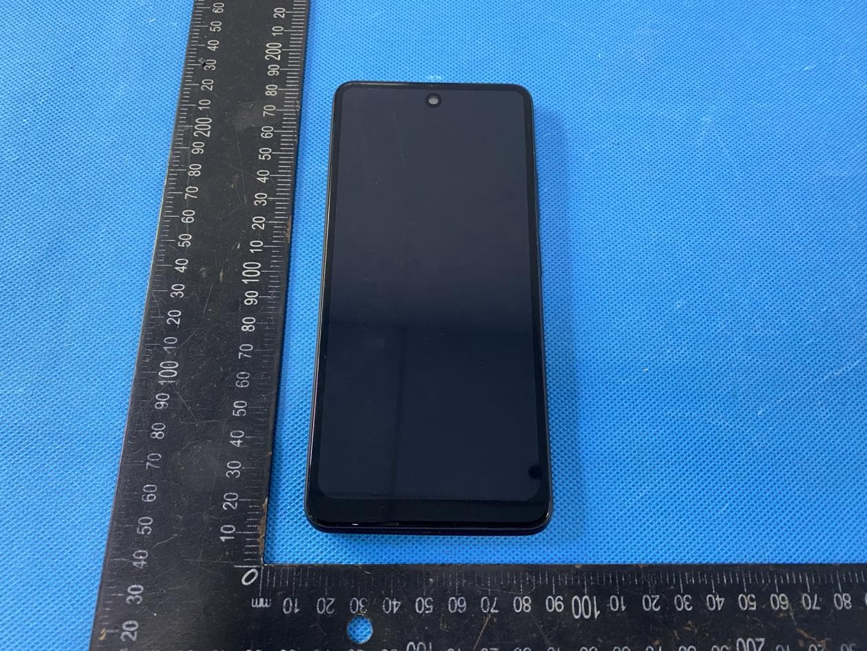 Smart phone - FCC ID 2A67L-X9 - M&M Electronics, S.A.