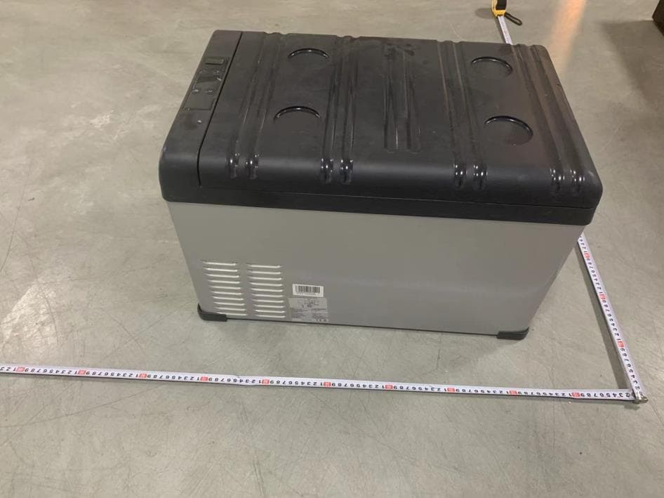 Car refrigerator - FCC ID 2A69J-S41310 - Anhui Saichao Electric Co., Ltd (4)