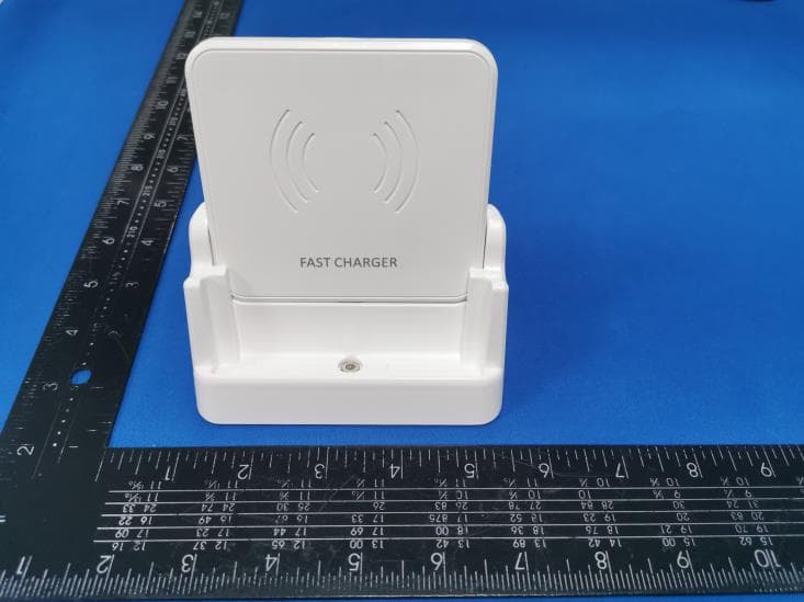 wireless charger with phone holder - FCC ID 2A69N-XD-W-007 - Shenzhen Xian da Cheng Electronics Co.,Ltd (4)