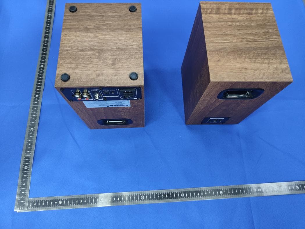 Multimedia Speaker System - FCC ID 2A6AD-EA055 - 1byone Products Inc. (4)