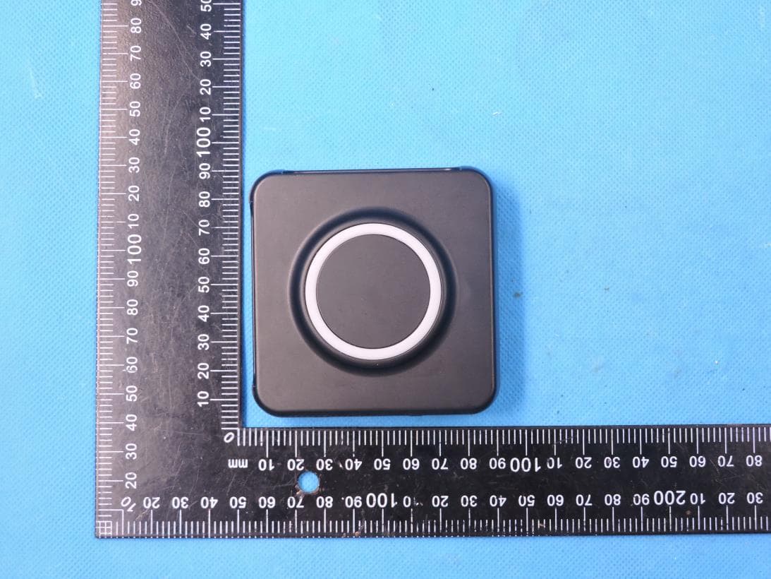 BirdDog Play with BT/2.4Gwifi/5Gwifi - FCC ID 2A6CJ-BDPLAY - BirdDog Australia Pty Ltd (2)