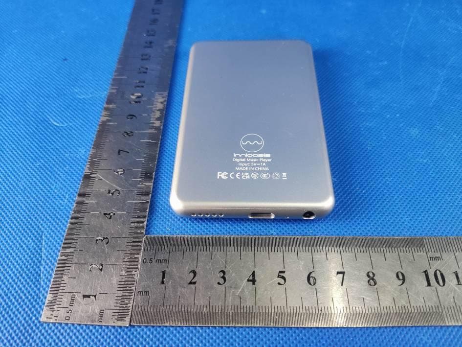 MP3 PLAYER - FCC ID 2A6DB-Y1 - Shenzhen Innioasis Technology Co.,Ltd (3)