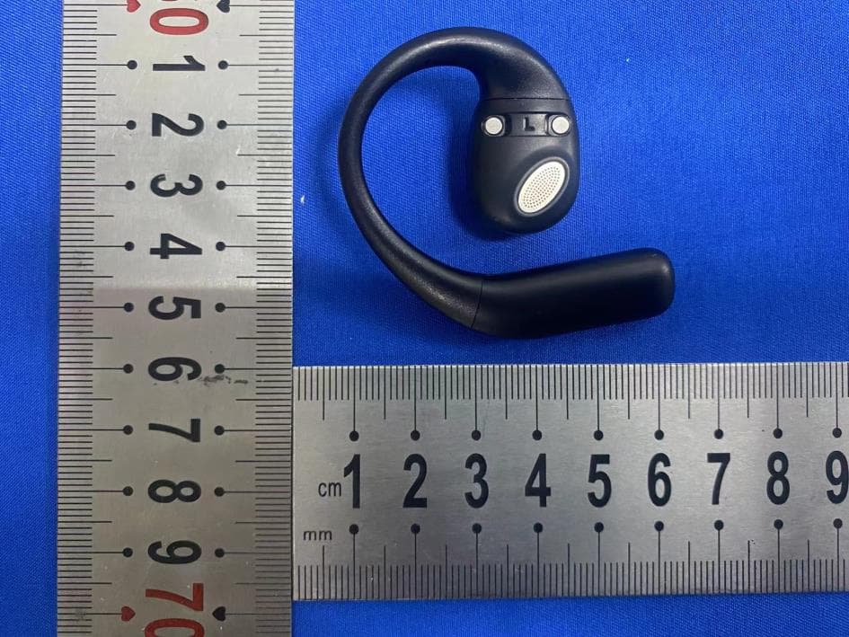 Bluetooth headset - FCC ID 2A6E5-OW03 - Dongguan Glanto Technology Co., Ltd (3)
