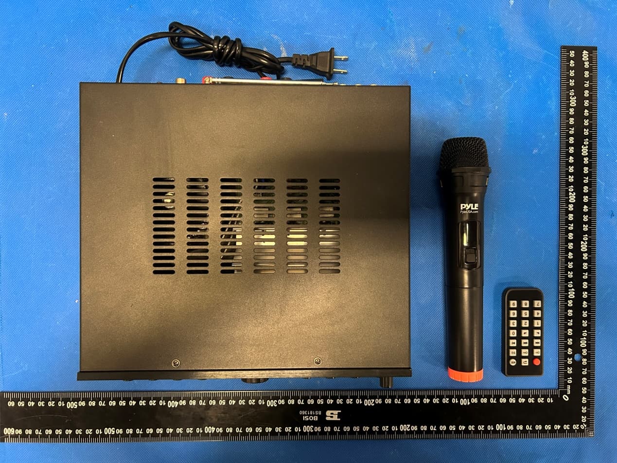 Amplifier - FCC ID 2A6FX-PDA8BUWM - Sound Around INC.