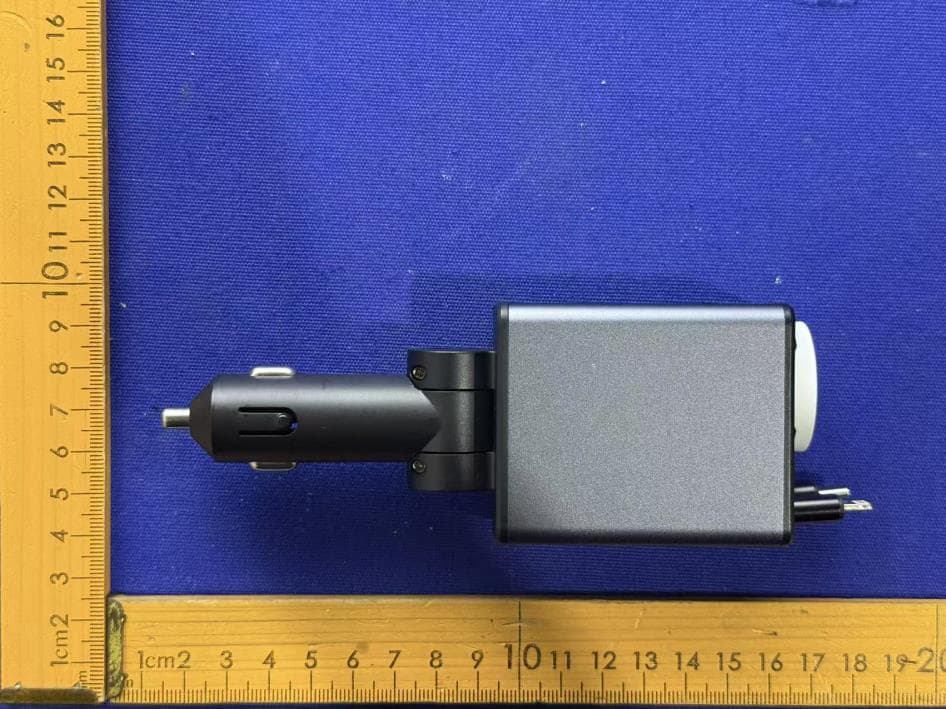 Retractable Cable ALL-in-one car charger - FCC ID 2A6HH-Y25 - Shenzhen Yinai Intelligent Manufacturing Technology Co., Ltd (2)