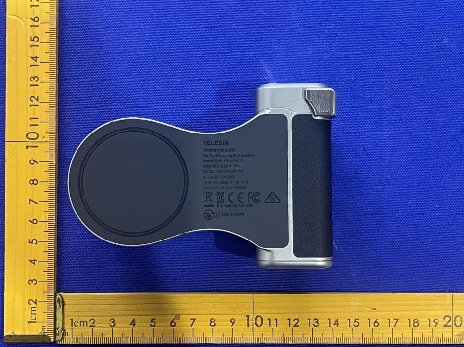 Pro Shot Imaging Grip Essential - FCC ID 2A6I2-P5MP004 - Shenzhen Telesin Digital Co,. Ltd. (2)