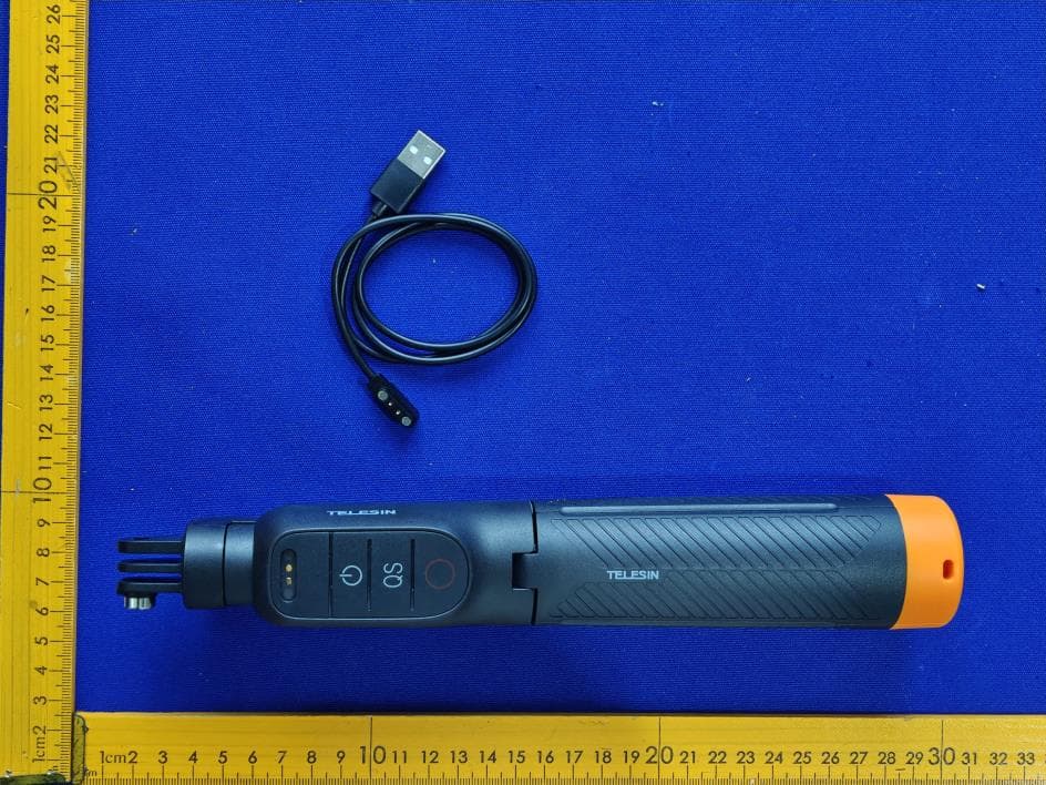 Floating Remote Tripod - FCC ID 2A6I2-TSTSS07 - Shenzhen Telesin Digital Co,. Ltd.