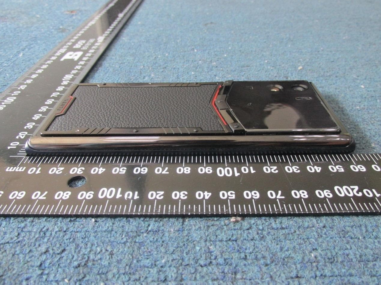 METAVERTU 5G digital mobile phone - FCC ID 2A6IQ-VTL202201 - VERTU INTERNATIONAL CORPORATION LIMITED (4)
