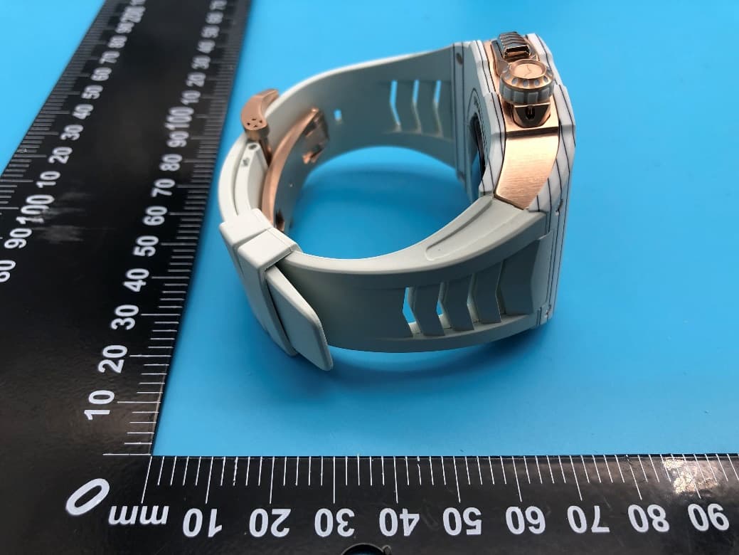 VERTU WATCH Smart Watch - FCC ID 2A6IQVERTUWATCHH1 - VERTU INTERNATIONAL CORPORATION LIMITED (3)