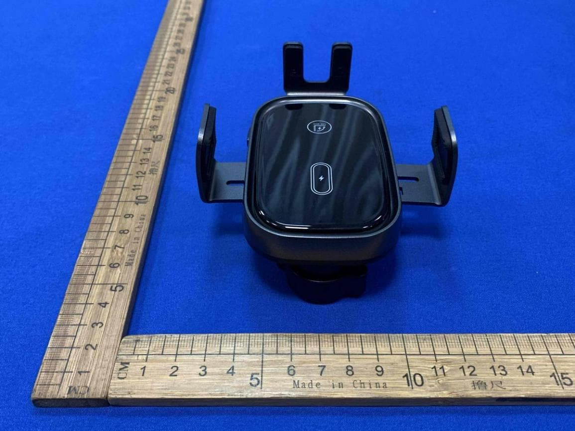 Fast car wireless charger - FCC ID 2A6IU-WX22A - Shenzhen Gaoyi Electronic Co.,Ltd (3)