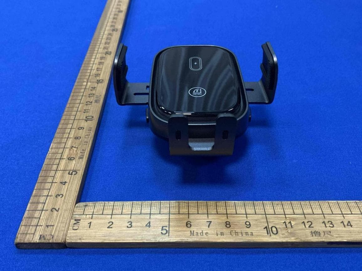 Fast car wireless charger - FCC ID 2A6IU-WX22A - Shenzhen Gaoyi Electronic Co.,Ltd (4)