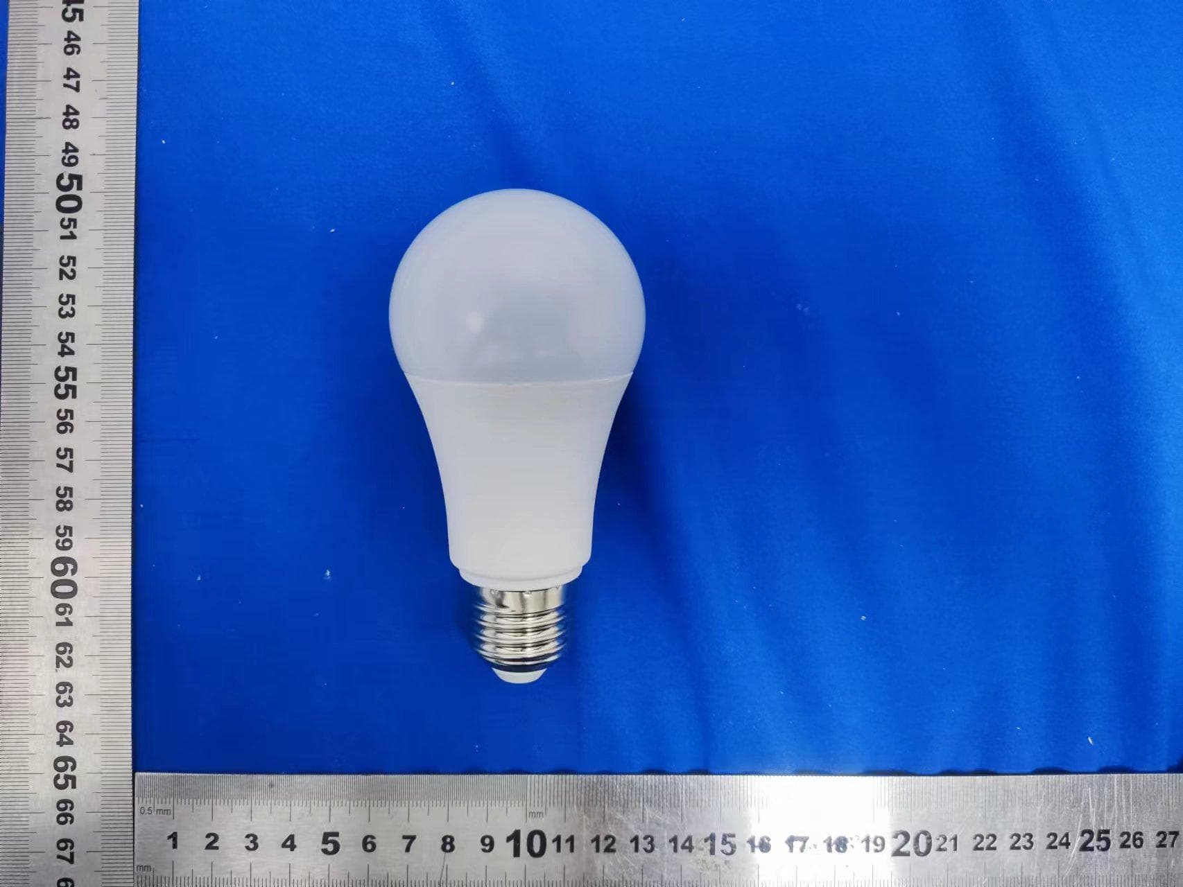 APP 2.4G LED Lamps - FCC ID 2A6KN-JD-Q8W - Zhongshan Jingda Lighting Electric Co., Ltd. (4)