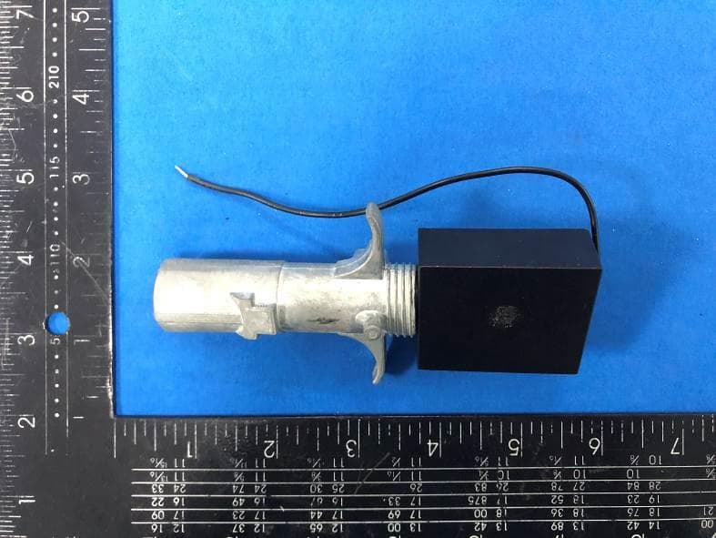 TOWLIGHT - FCC ID 2A6NK-LXT4B - WENZHOU Hongda Police Equipment Shares CO.,LTD (4)