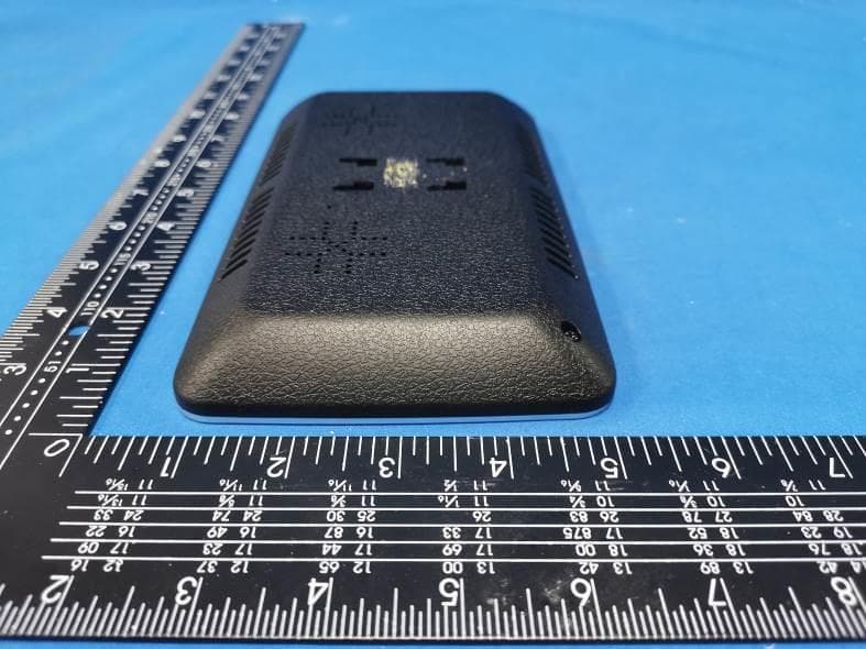 Portable Infotainment Display - FCC ID 2A6P9-APID-201 - Promaster Electronic LLC (4)