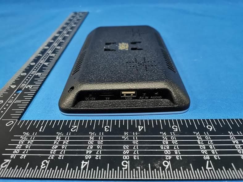 Portable Infotainment Display - FCC ID 2A6P9-APID-201 - Promaster Electronic LLC (2)