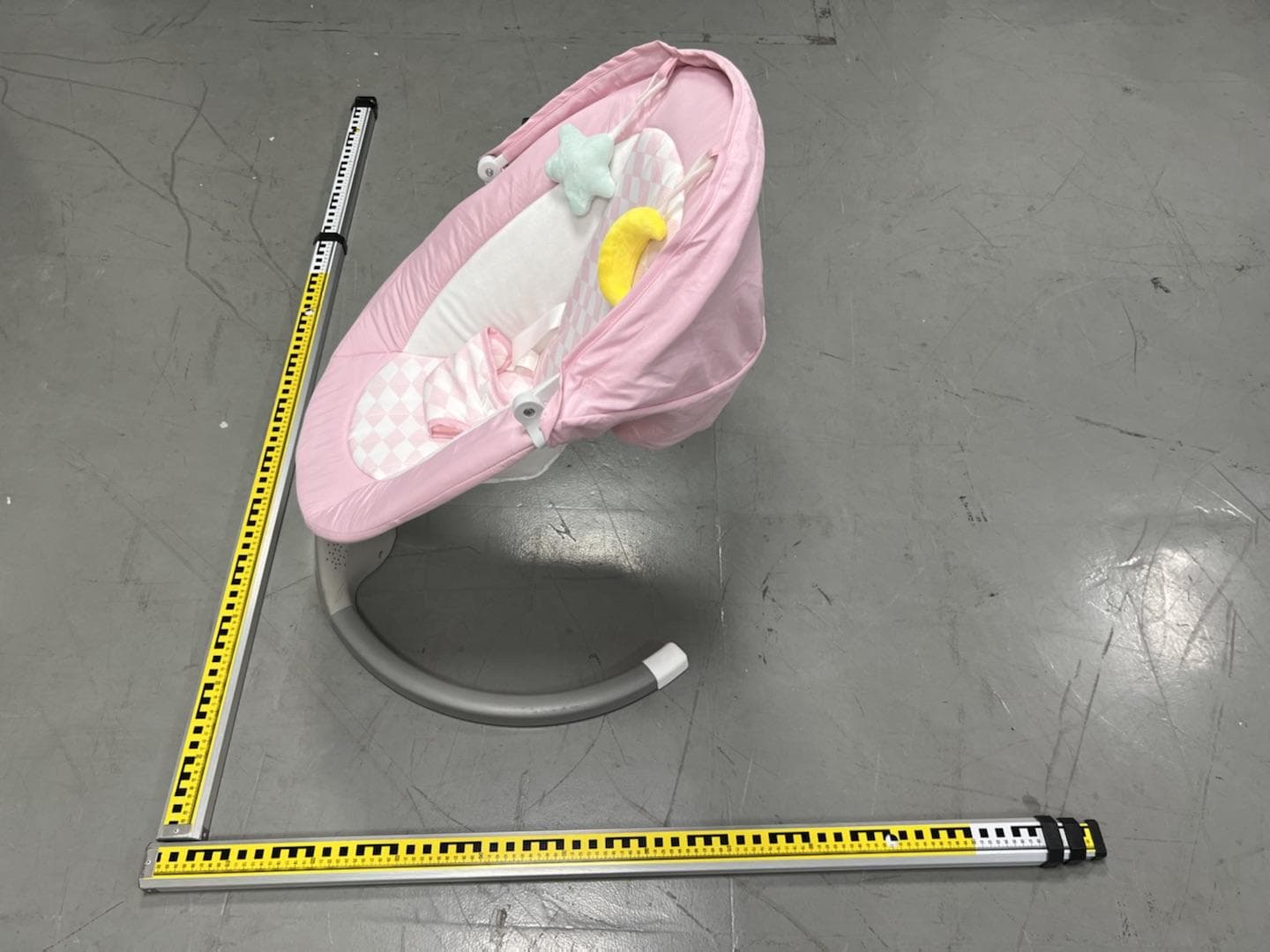 Electric baby bouncer chair - FCC ID 2A6PA-CR010A - Zhongshan City Cironbaby Co.,Ltd. (2)