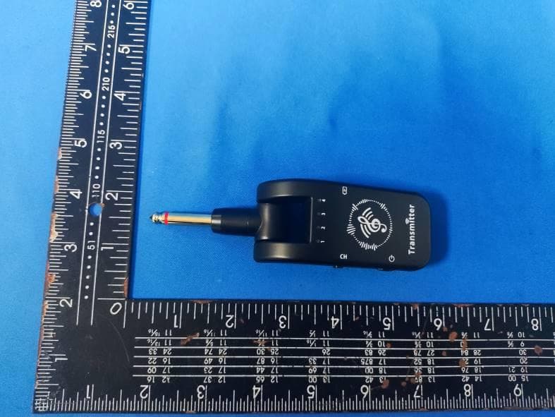 Wireless In-Ear Monitor Transmission System - FCC ID 2A6PB-SM-2 - Zhuhai Kuwee Technology Co., LTD.