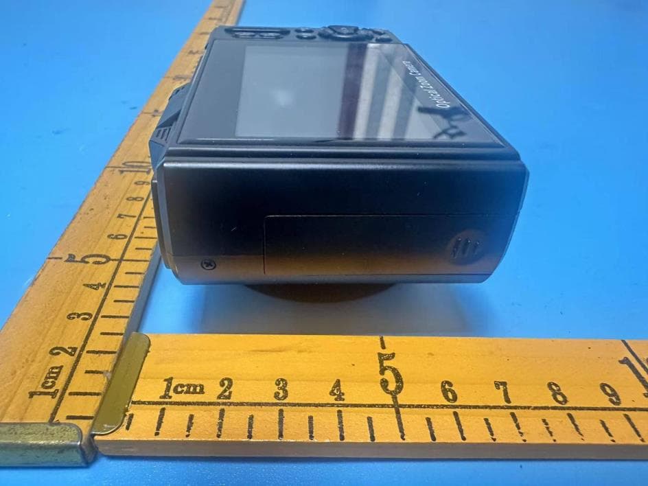 Optical Zoom Digital Camera - FCC ID 2A6Q7-WD900 - SHENZHEN HAIJIXING TECHNOLOGY CO., LTD (5)