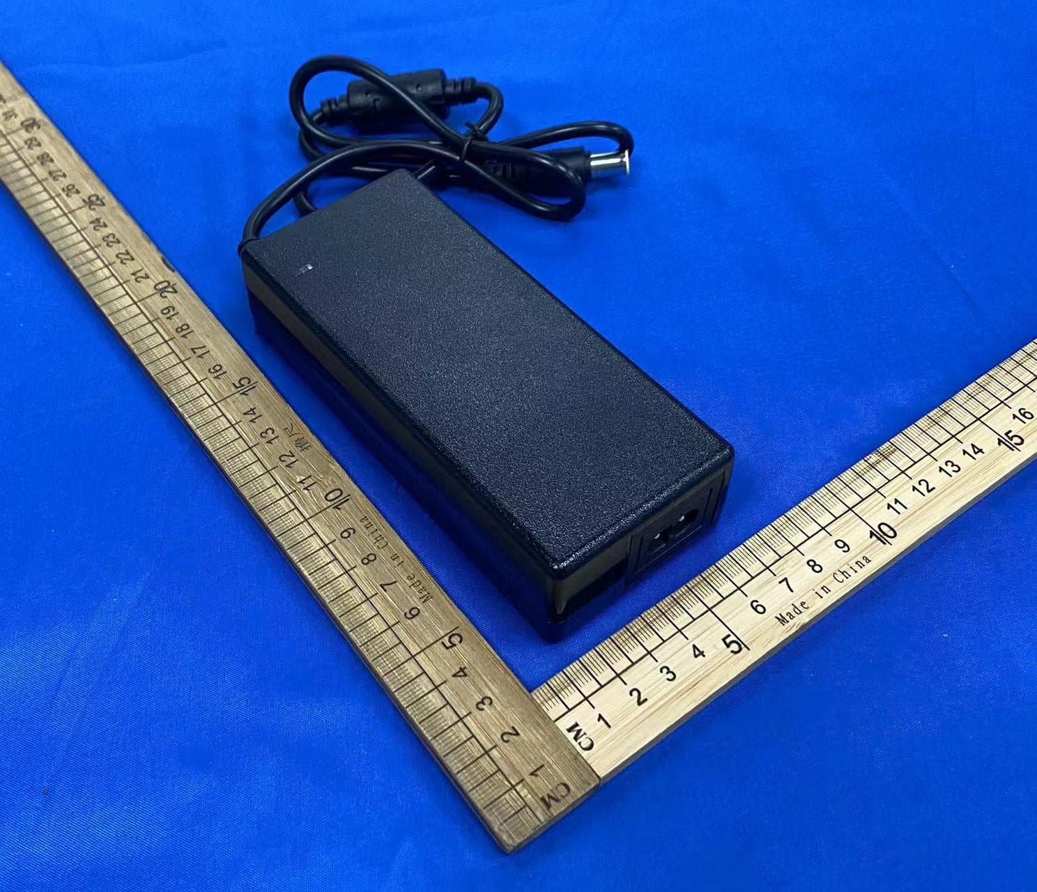 Portable Power Station - FCC ID 2A6QM-RS500 - Shenzhen Romoss Technology Co., Ltd.