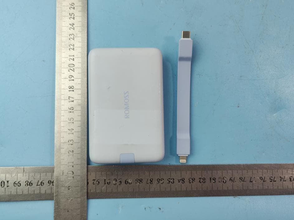 Wireless Power Bank - FCC ID 2A6QM-WMS10-121 - Shenzhen Romoss Technology Co., Ltd. (3)
