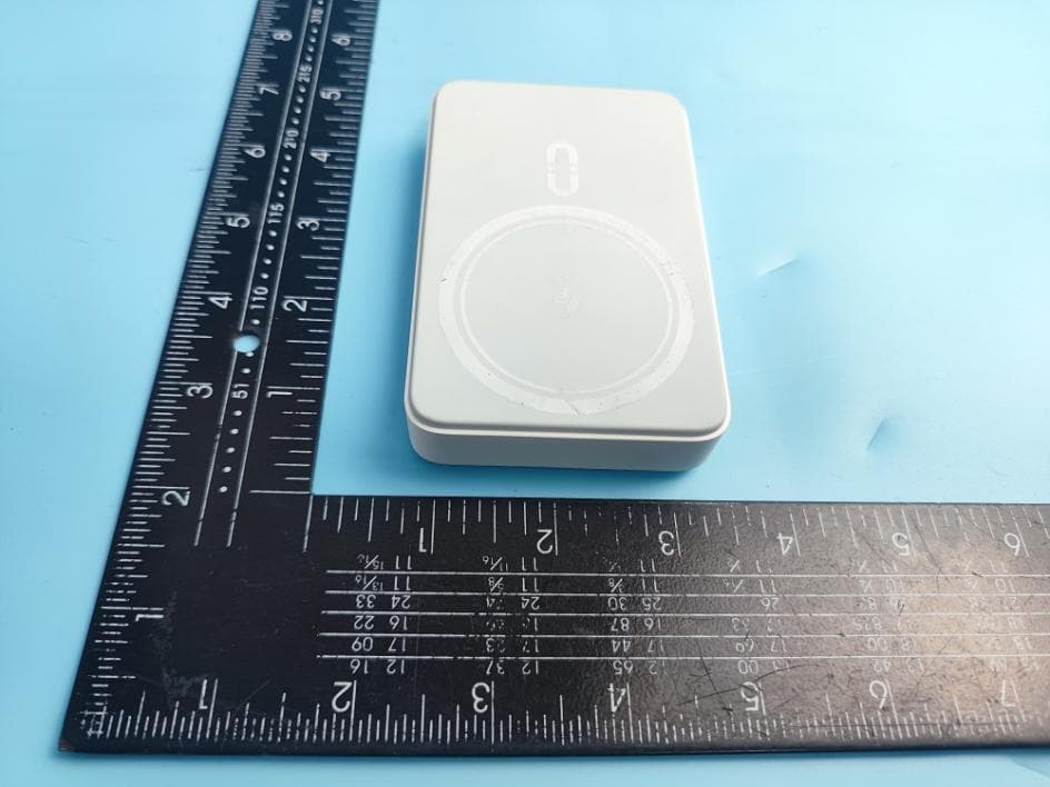 Wireless Power Bank - FCC ID 2A6QM-WSC10-121 - Shenzhen Romoss Technology Co., Ltd. (4)