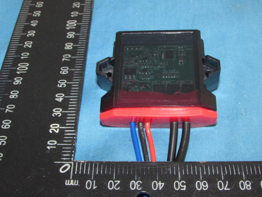 RGB LED controller - FCC ID 2A6RGRGBLED-4C - Ningbo AVS Industrial Co.Ltd. (2)