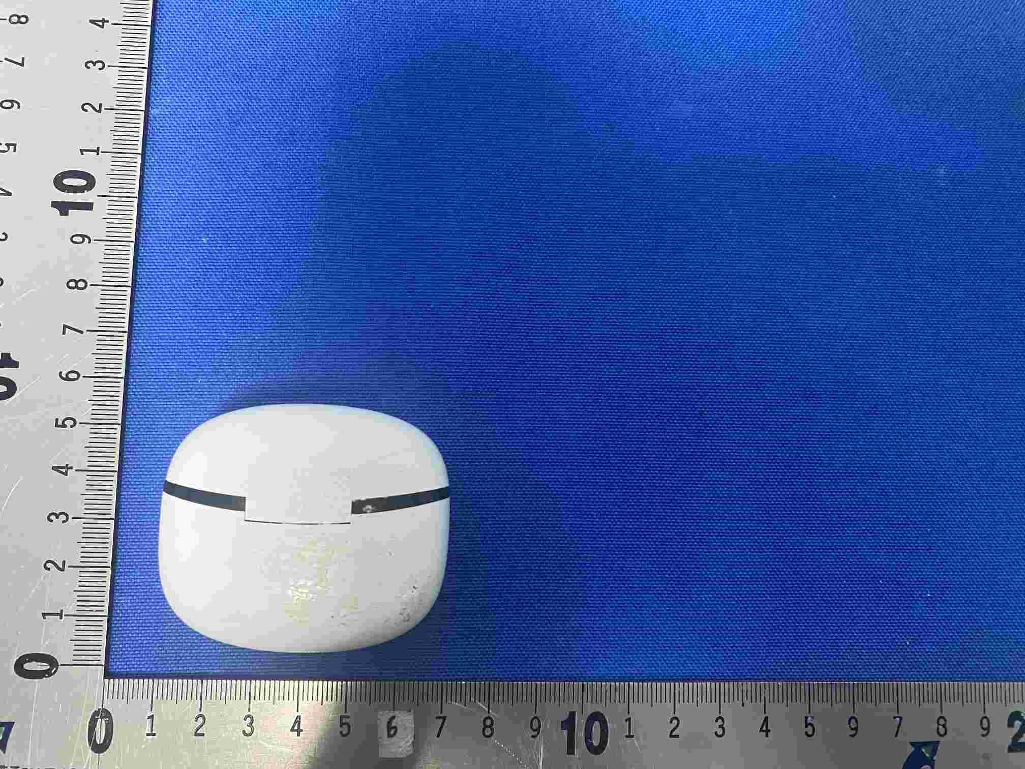True Wireless Earbuds - FCC ID 2A6SW-ST01A - SMARTSOUND TECHNOLOGY CO.,LTD (3)