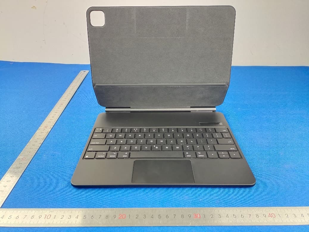 Magnetic Suspension Keyboard Case - FCC ID 2A6TM-QM003 - SHENZHEN CITY KEXIN HUACHENG COMMUNICATION TECHNOLOGY CO.,LTD (3)