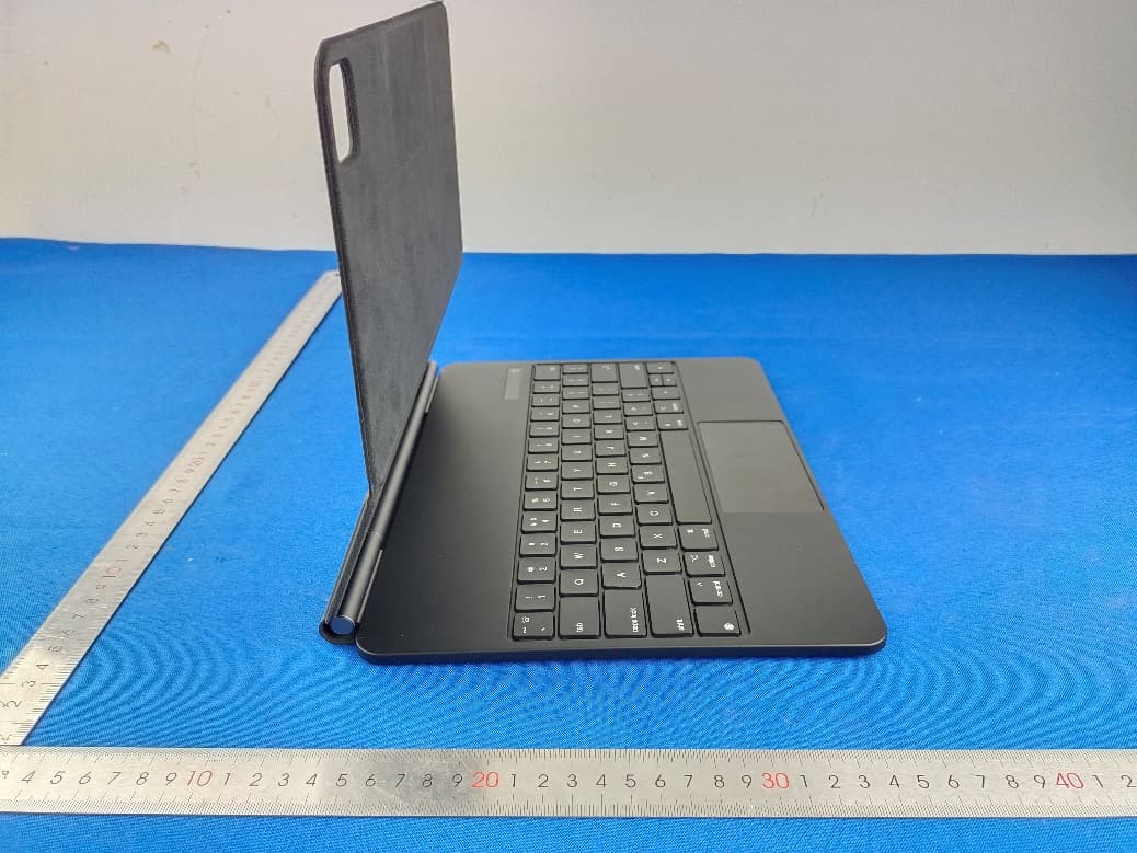 Magnetic Suspension Keyboard Case - FCC ID 2A6TM-QM003 - SHENZHEN CITY KEXIN HUACHENG COMMUNICATION TECHNOLOGY CO.,LTD (5)