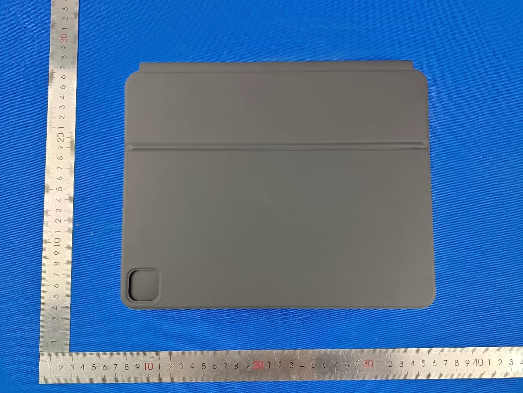 Magnetic Suspension Keyboard Case - FCC ID 2A6TM-QM003 - SHENZHEN CITY KEXIN HUACHENG COMMUNICATION TECHNOLOGY CO.,LTD (4)